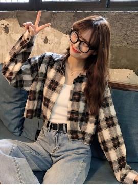 新しい韓国風の格子柄の長袖半袖カーディガン、魅力的なトップ。