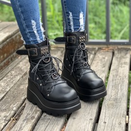 【日常履き】シックなピンクのプラットフォームウェッジアンクルブーツ（女性用）- フェイクカバーレースアップ、バックルストラップ、快適な生地裏地、耐久性のあるPUソール - カジュアルウェアに最適、カジュアルアンクルブーツ|バックルストラップのディテール|合成カバーブーツ、ハイヒールブーツ