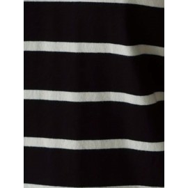 メンズカジュアルブラック&ホワイトストライプニットTシャツ - 通気性、半袖、ラウンドネック、夏のファッション、レギュラーフィット、カジュアルアットワール|ストライプTシャツ|ニットテクスチャー